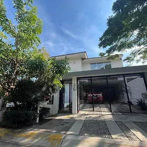 Casa Serena - Casa De Huespedes Guadalajara